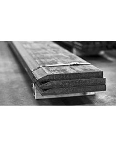 Huulilevy 40x300x2000 HB500